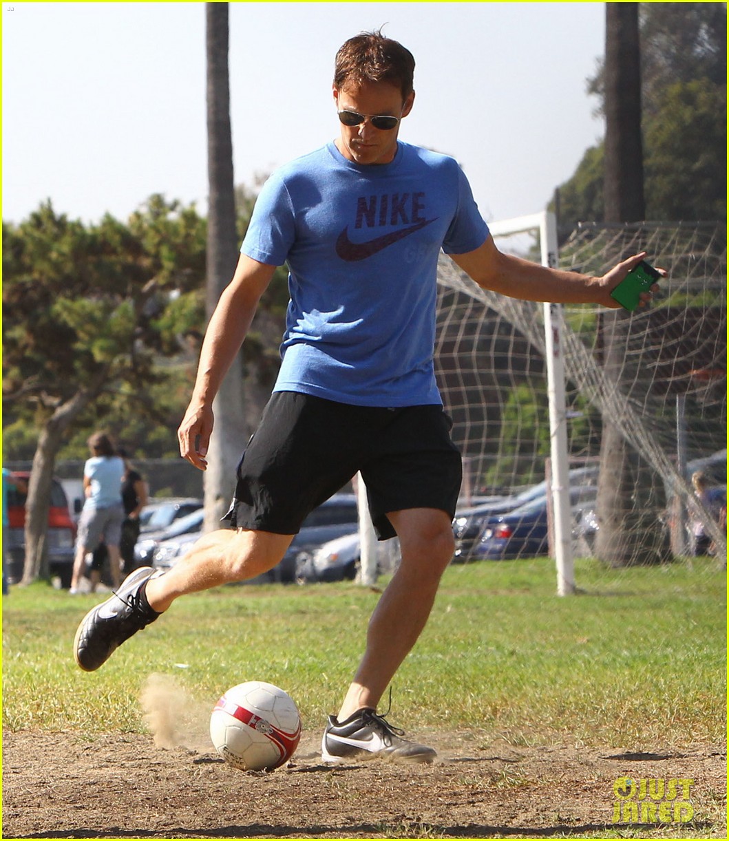 Stephen Moyer: Shirtless in Venice Beach!: Photo 2730413 | Celebrity