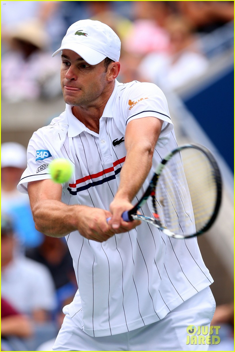 Andy Roddick Plays Final Tennis Match, Brooklyn Decker Cries Photo