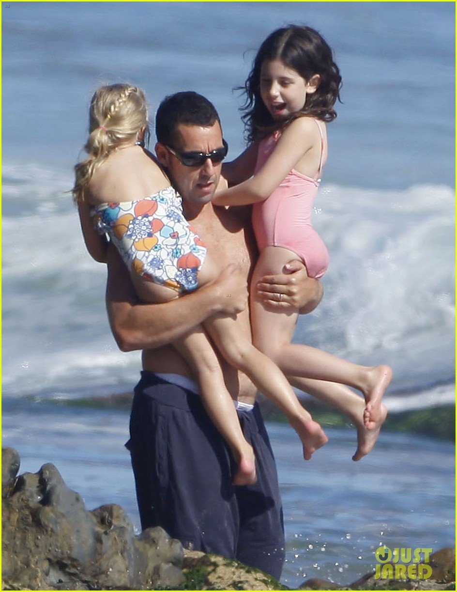 Adam Sandler: Shirtless Beach Time with Sadie & Sunny!: Photo 2713499 Adam Sandler, Celebrity