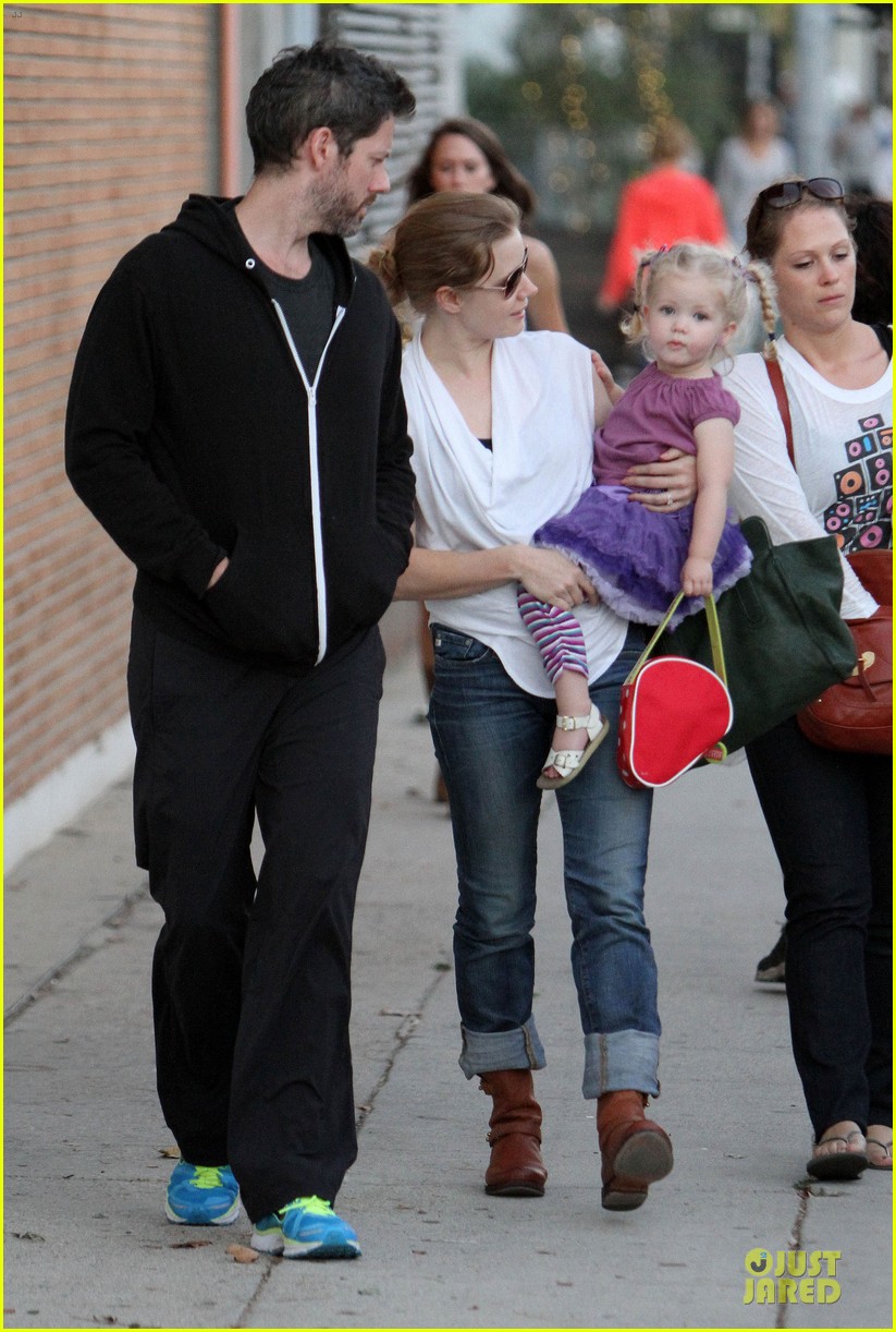 Amy Adams & Darren Le Gallo Little Next Door Restaurant with Aviana