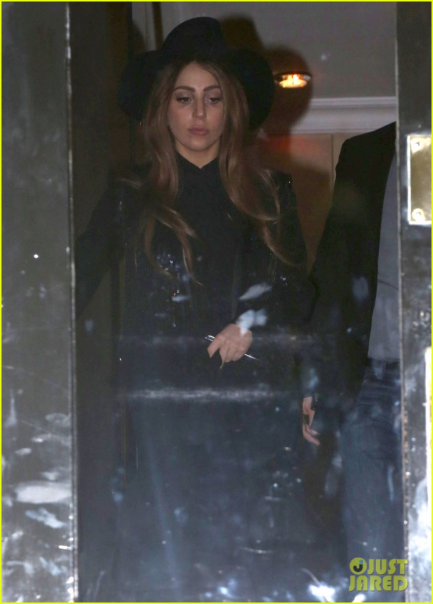 Lady Gaga 'Cried A Little' Watching Throwing Up On Stage Video Photo