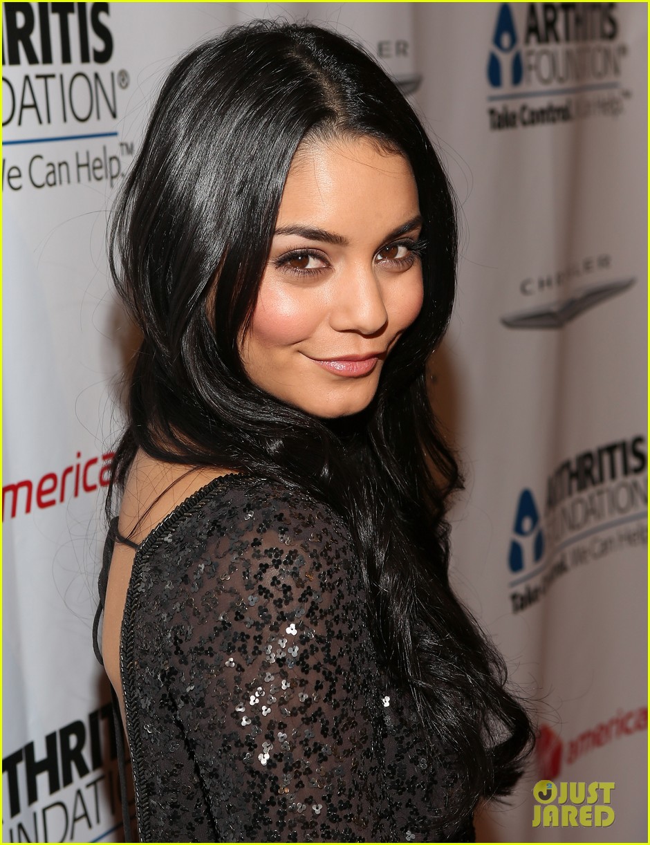 Vanessa Hudgens & Henry Cavill Arthritis Foundation Gala! Photo