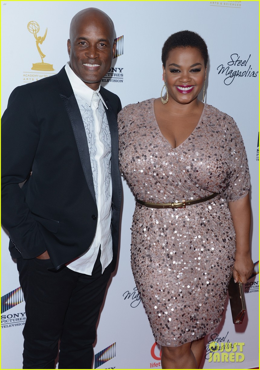 Queen Latifah & Condola Rashad 'Steel Magnolias' Premiere! Photo