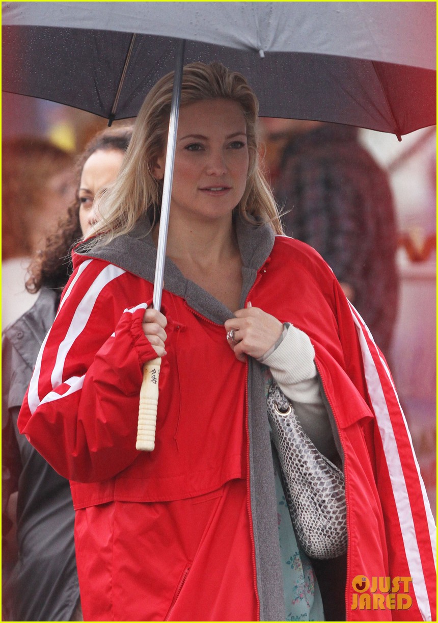 Eva Mendes Curly Hair for 'Clear History'! Photo 2732466 Eva Mendes