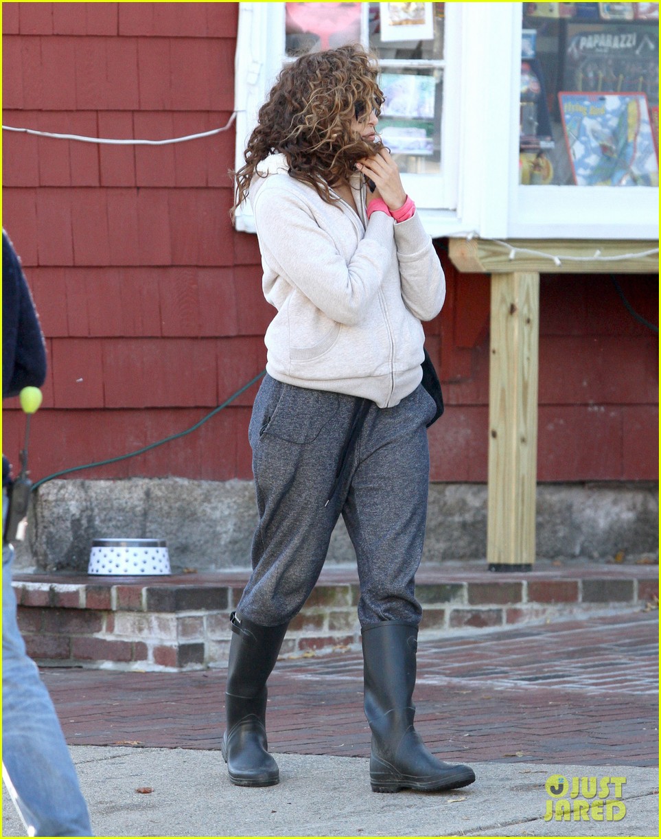 Eva Mendes & Liev Schreiber 'Clear History' Set! Photo 2743281 Eva