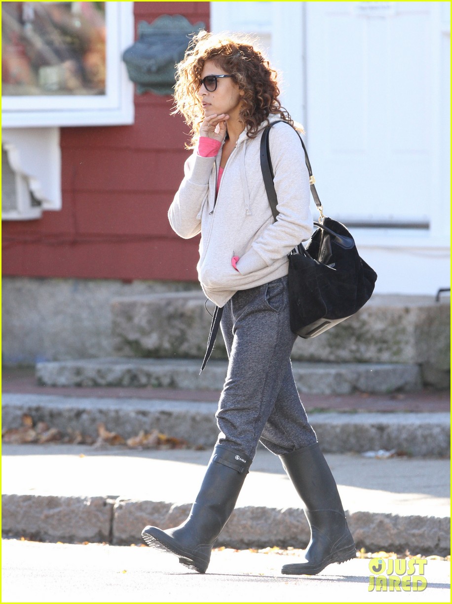 Eva Mendes & Liev Schreiber 'Clear History' Set! Photo 2743282 Eva