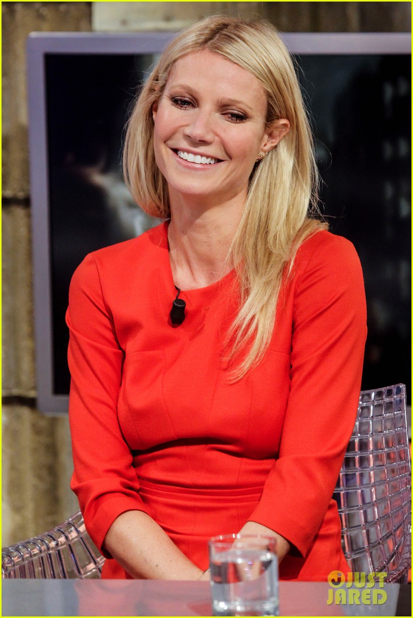 Paltrow 'Boss' Fragrance Launch in Madrid! Photo 2748053