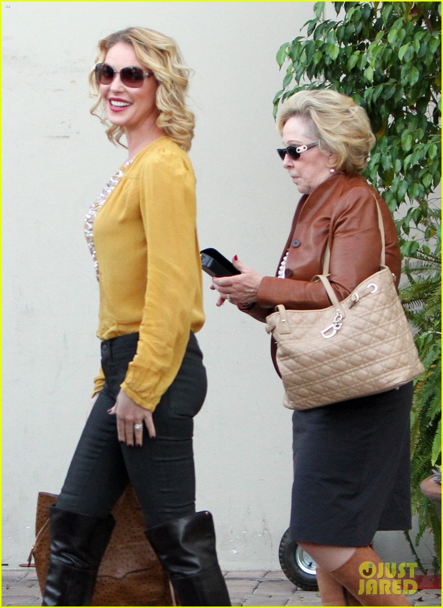 Photo: katherine heigl birthday lunch with josh kelley mom nancy 18