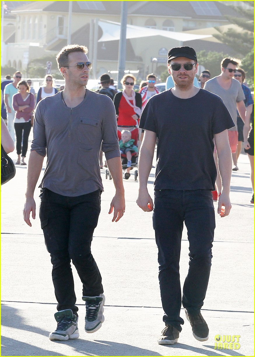 Chris Martin's Coldplay & JayZ New Year's Eve Show CoHeadliners