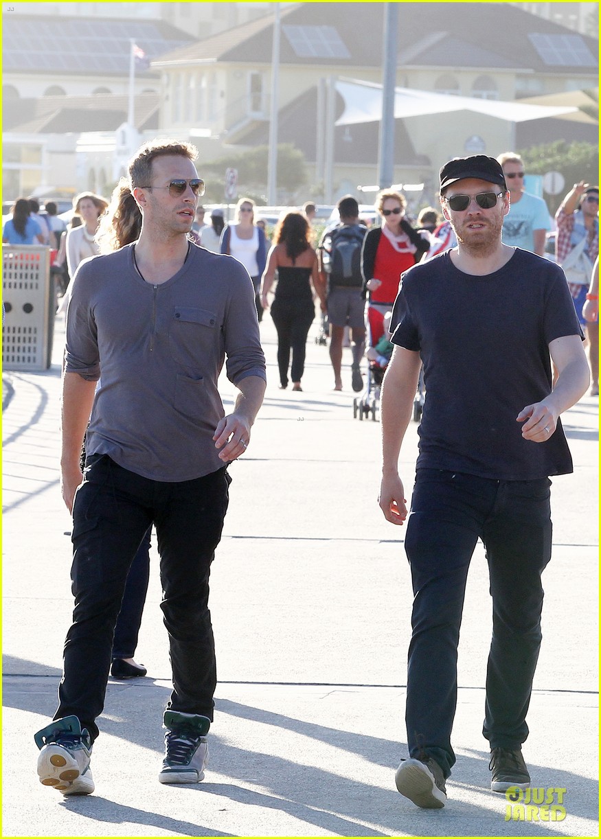 Chris Martin's Coldplay & JayZ New Year's Eve Show CoHeadliners