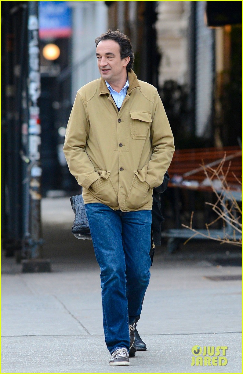 Mary-Kate Olsen & OIivier Sarkozy: East Village Lunch Date!: Photo