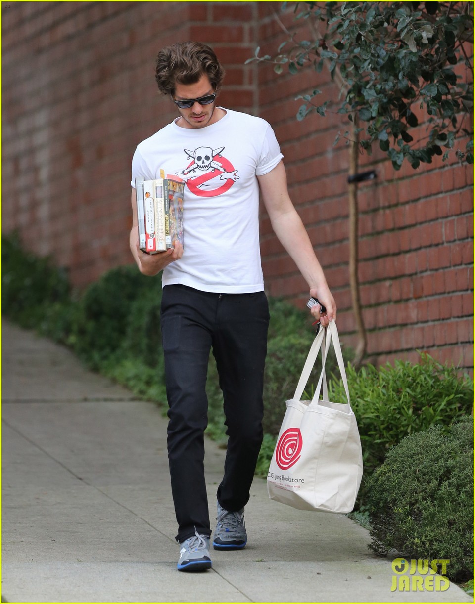 Andrew Garfield: Local Library Stop! andrew garfield local library stop 102...