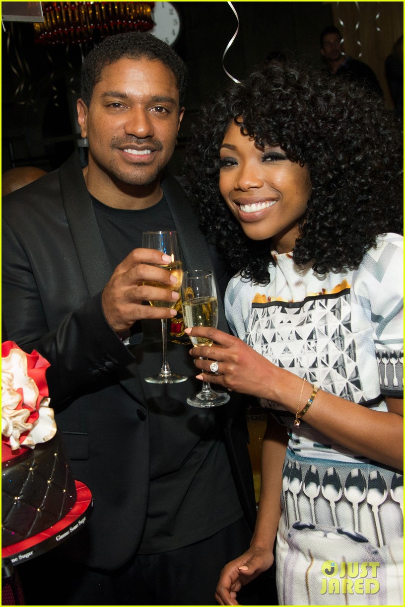 Brandy New Year's Eve 2013 with Fiance Ryan Press! Photo 2783798