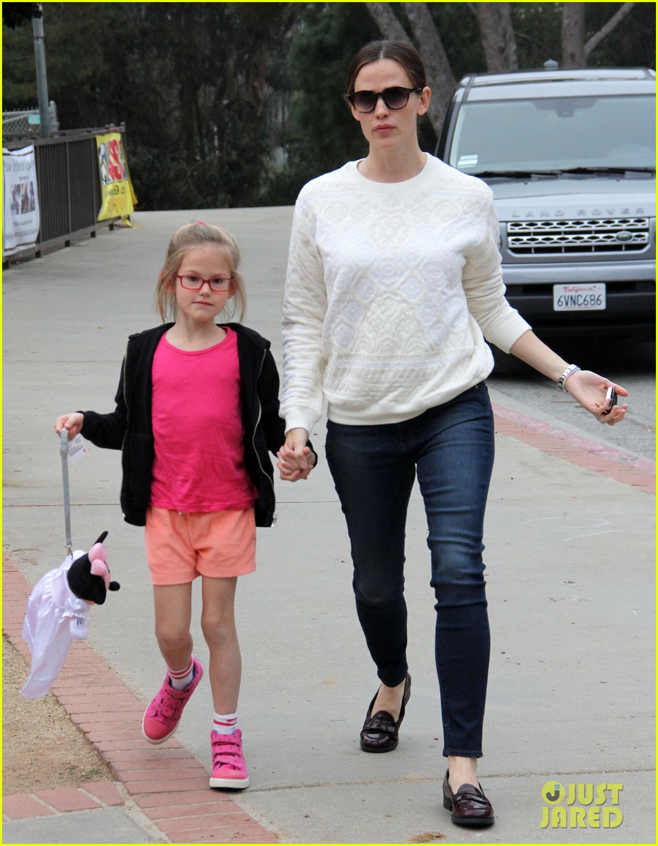 Jennifer Garner: Palisades Playdate With Violet!: Photo 2788326 | Ben