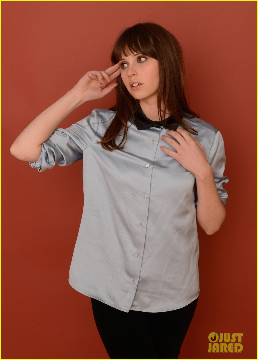 Felicity Jones & Guy Pearce: 'Breathe In' at Sundance!: Photo 2795091