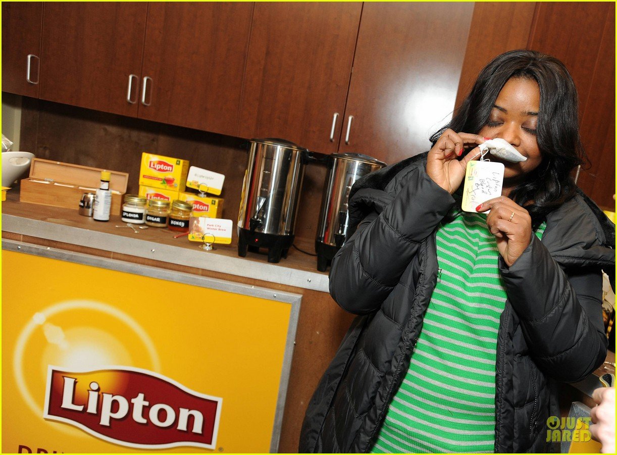 Octavia Spencer New York Cares Coat Drive Supporter at Sundance