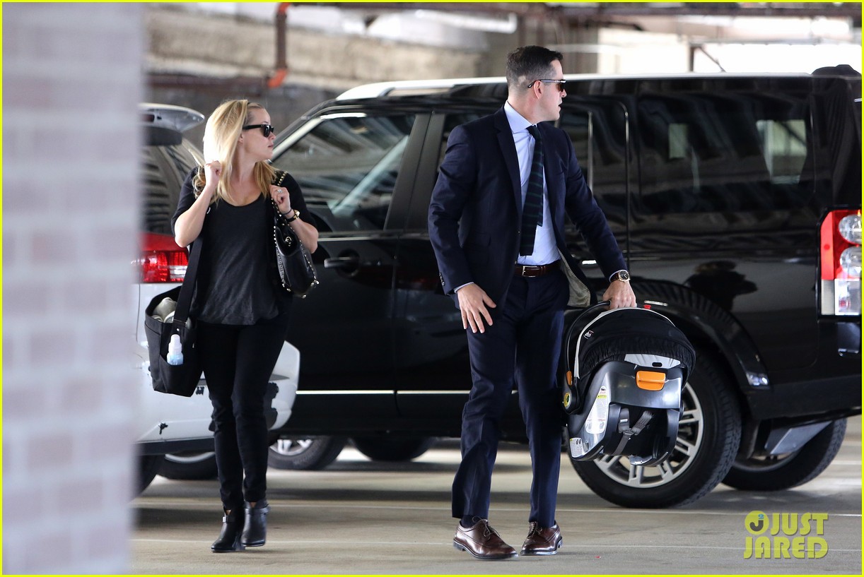 Reese Witherspoon Doctor's Appointment with Tennessee! Photo 2800842