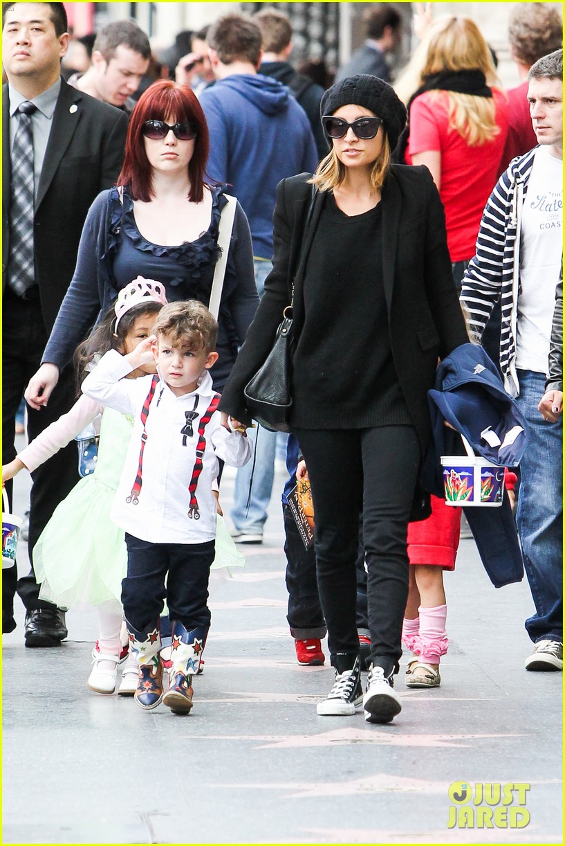 Nicole Richie Saturday Fun with Sparrow! Photo 2799433 Celebrity