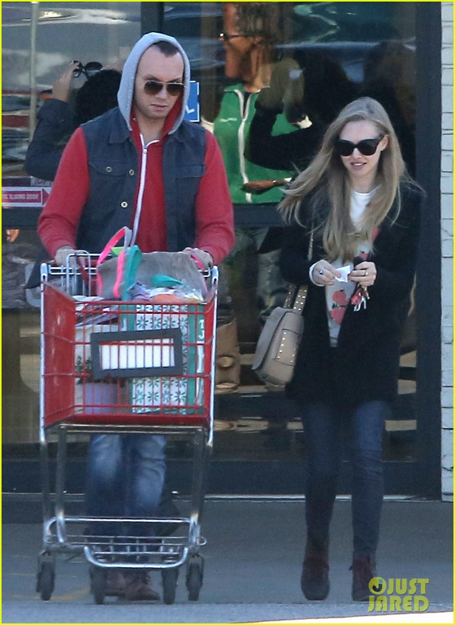 Amanda Seyfried & Eddie Redmayne - Critics' Choice Awards 2013: Photo