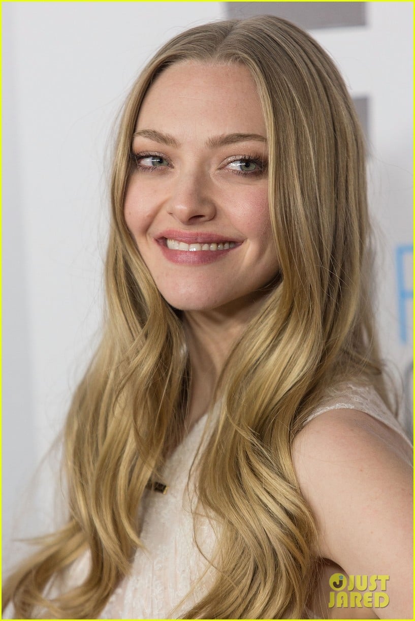 Amanda Seyfried - Golden Globes 2013 Red Carpet: Photo 2791400 | Amanda
