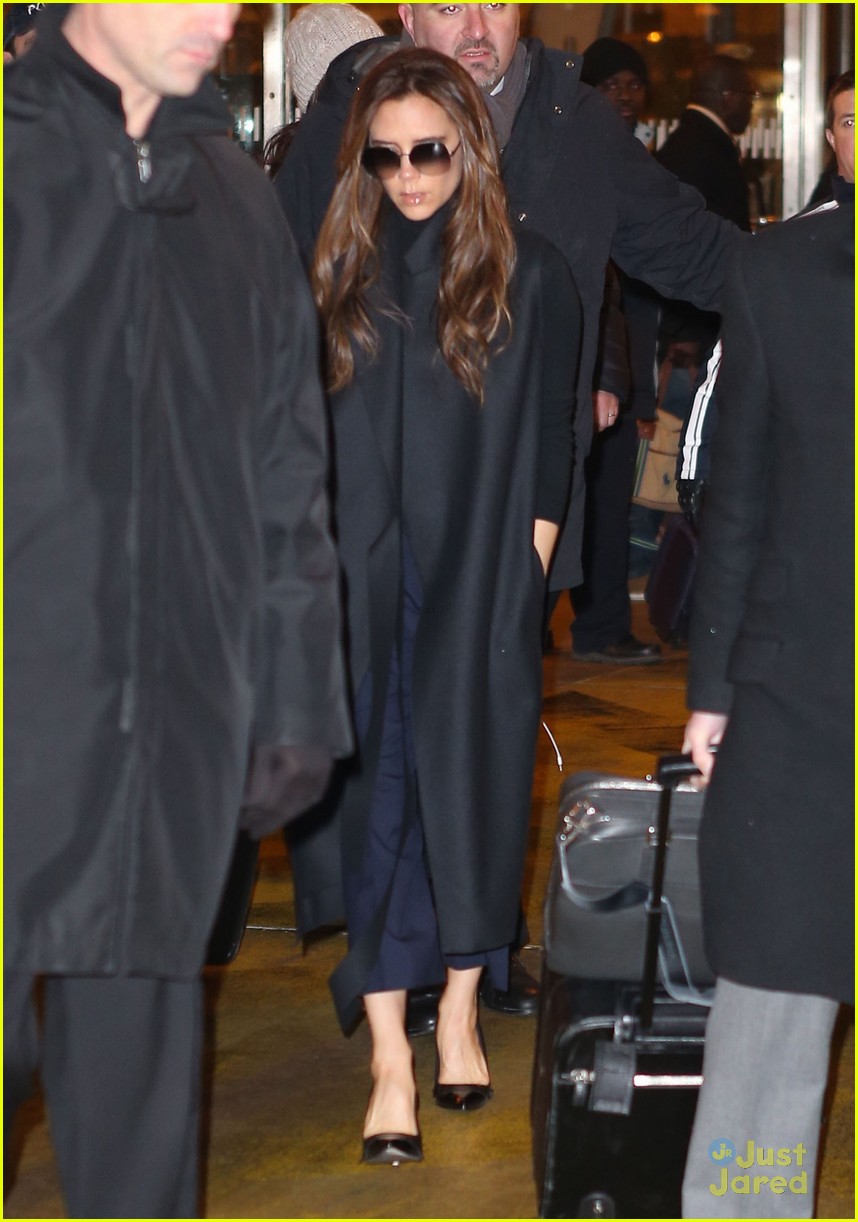 David & Victoria Beckham: Paris Saint-Germain Debut!: Photo 2818780 ...