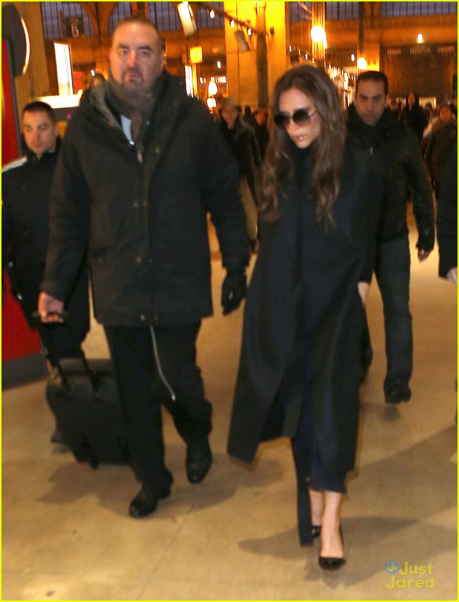 David & Victoria Beckham: Paris Saint-Germain Debut!: Photo 2818781 ...
