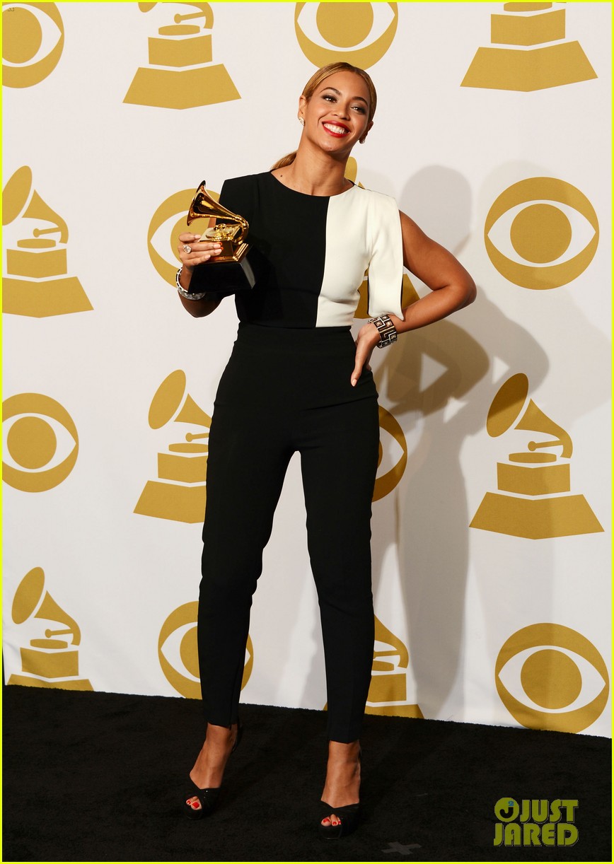 Beyonce & Jay-Z: Grammys 2013 Winners Room Photos!: Photo 2809643 ...