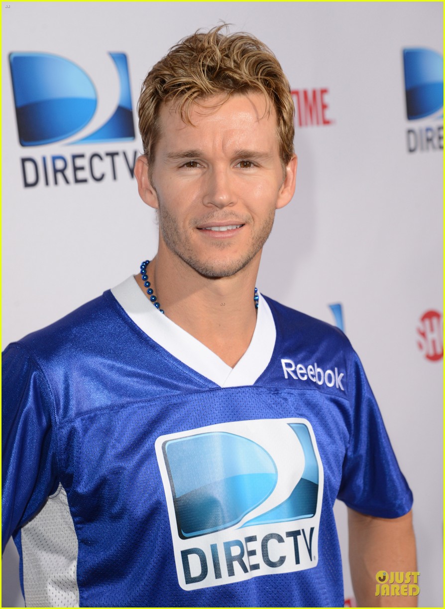 Photo: matt bomer ryan kwanten celebrity beach bowl party guys 01