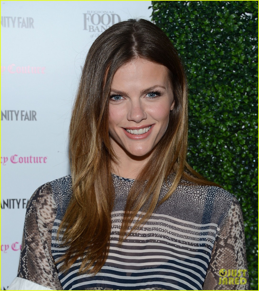 Brooklyn Decker & Jaime King: Vanity Fair Calendar Party!: Photo