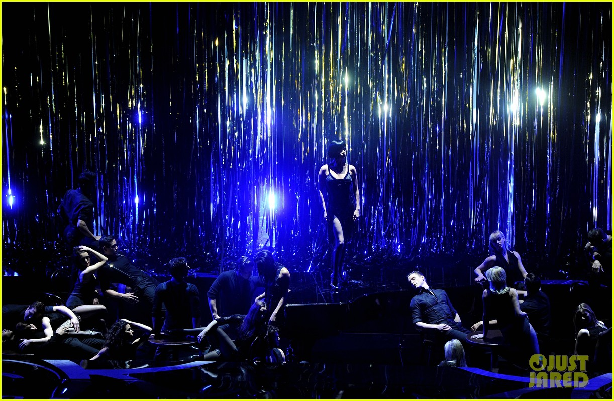 Catherine ZetaJones 'All That Jazz' at Oscars 2013 (Video) Photo 2819610 Catherine Zeta