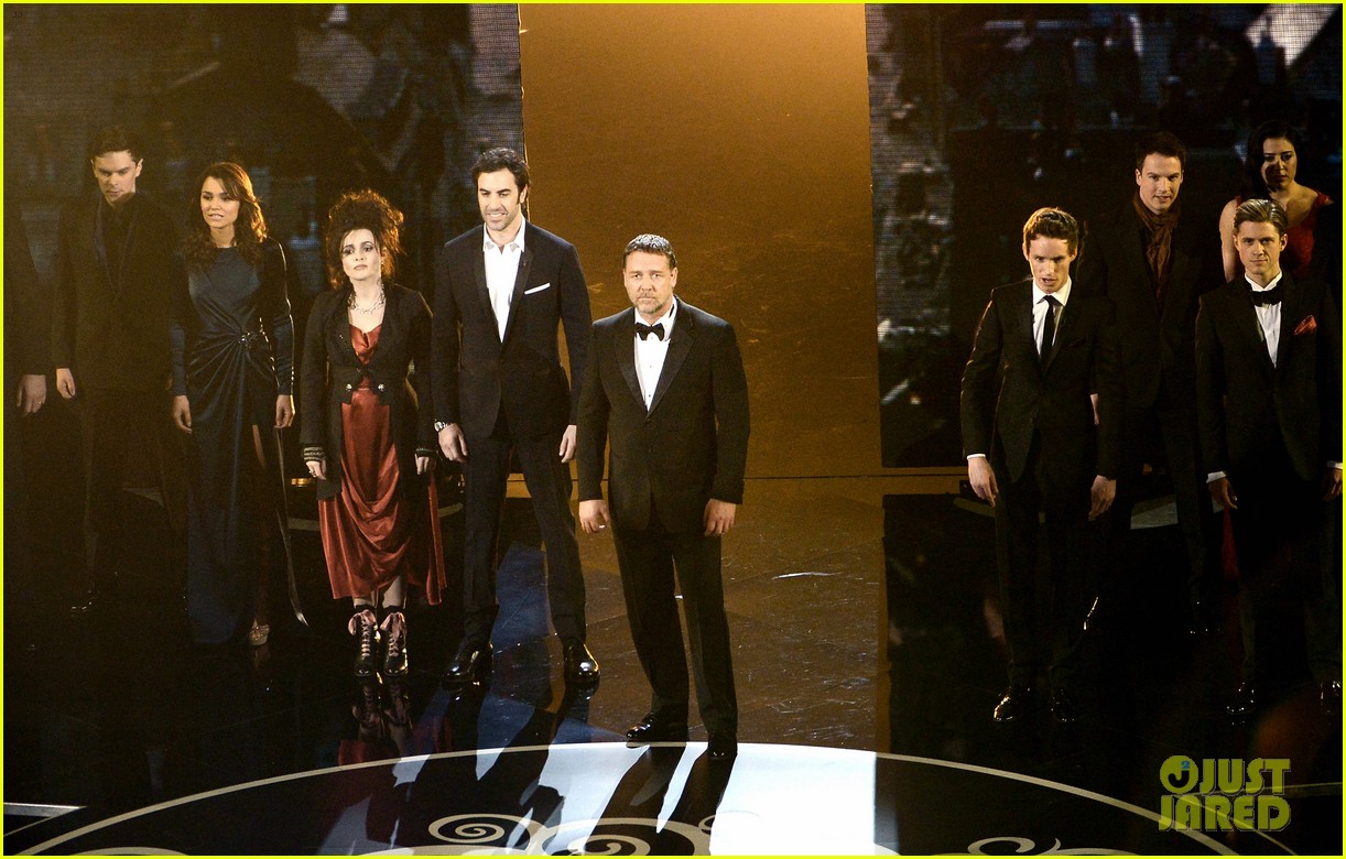 ‘Les Miserables’ Oscars 2013 Performance WATCH NOW! Photo 2819637