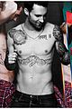 adam levine 7 hollywood shirtless feature 04