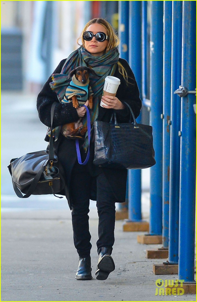 Ashley Olsen West Village Walk Photo 2803887 Ashley Olsen Photos
