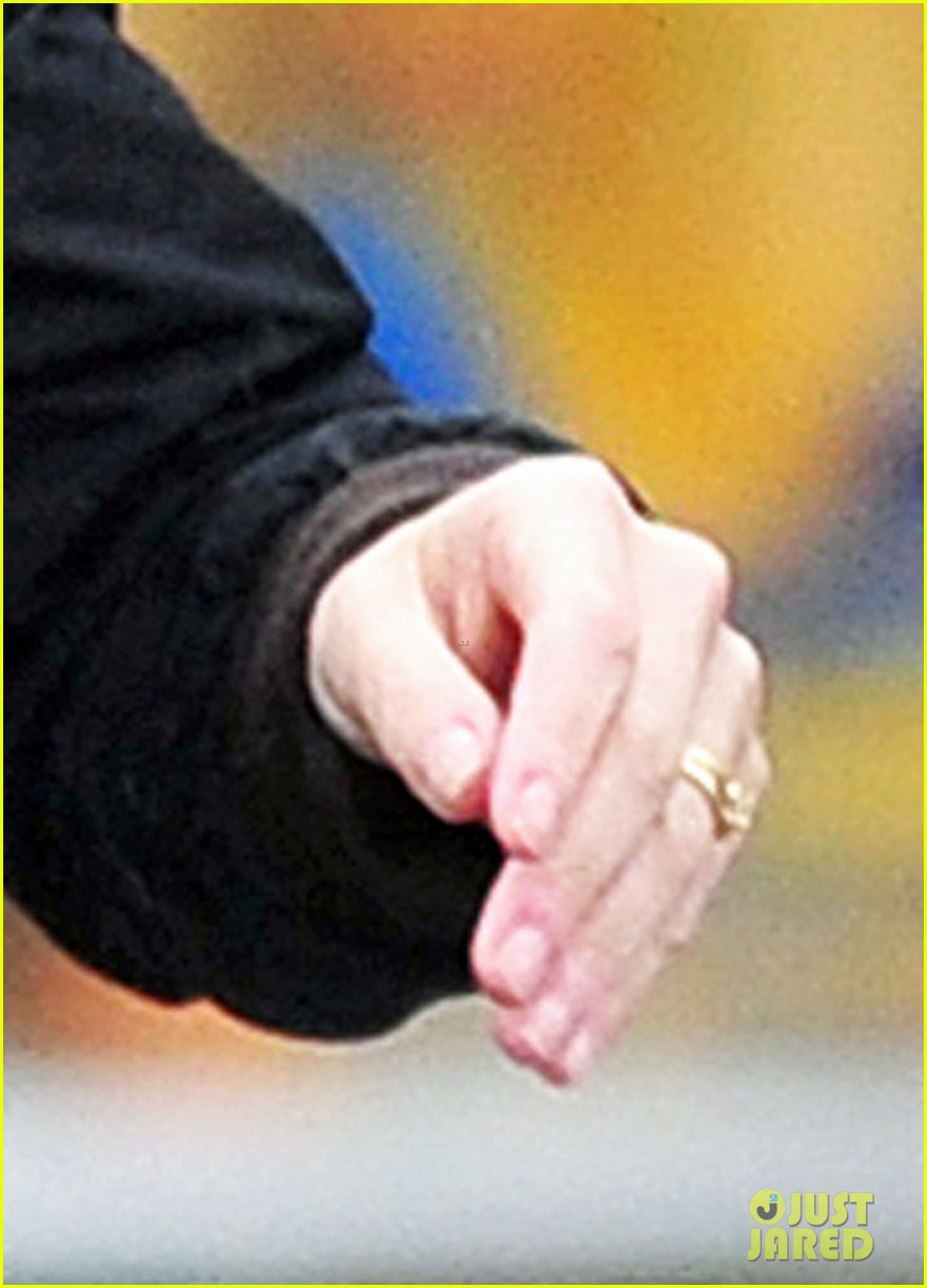 Newlywed Kate Winslet Wedding Ring Sighting! Photo 2804570 Kate(00)