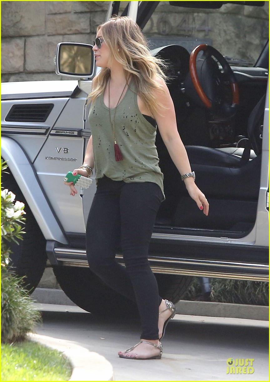 Hilary Duff: Luca's Walking Practice!: Photo 2831700 | Celebrity Babies