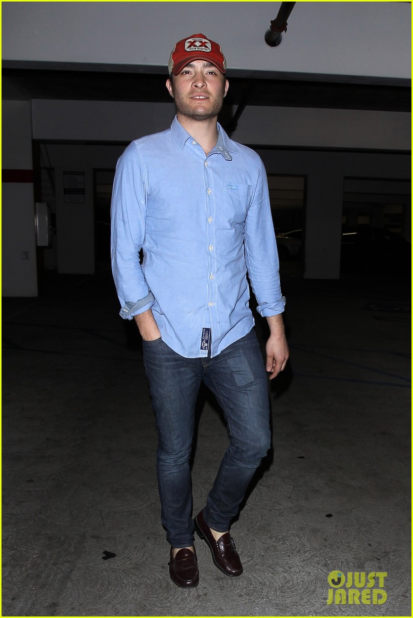 Ed Westwick: Solo Movie Theater Outing!: Photo 2838189 | Ed Westwick