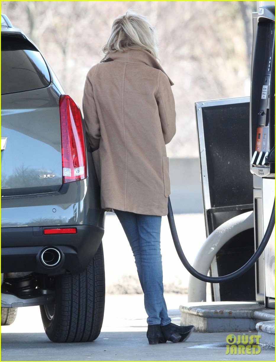 Emma Stone My Twitter Account Was Hacked! Photo 2837152 Emma Stone