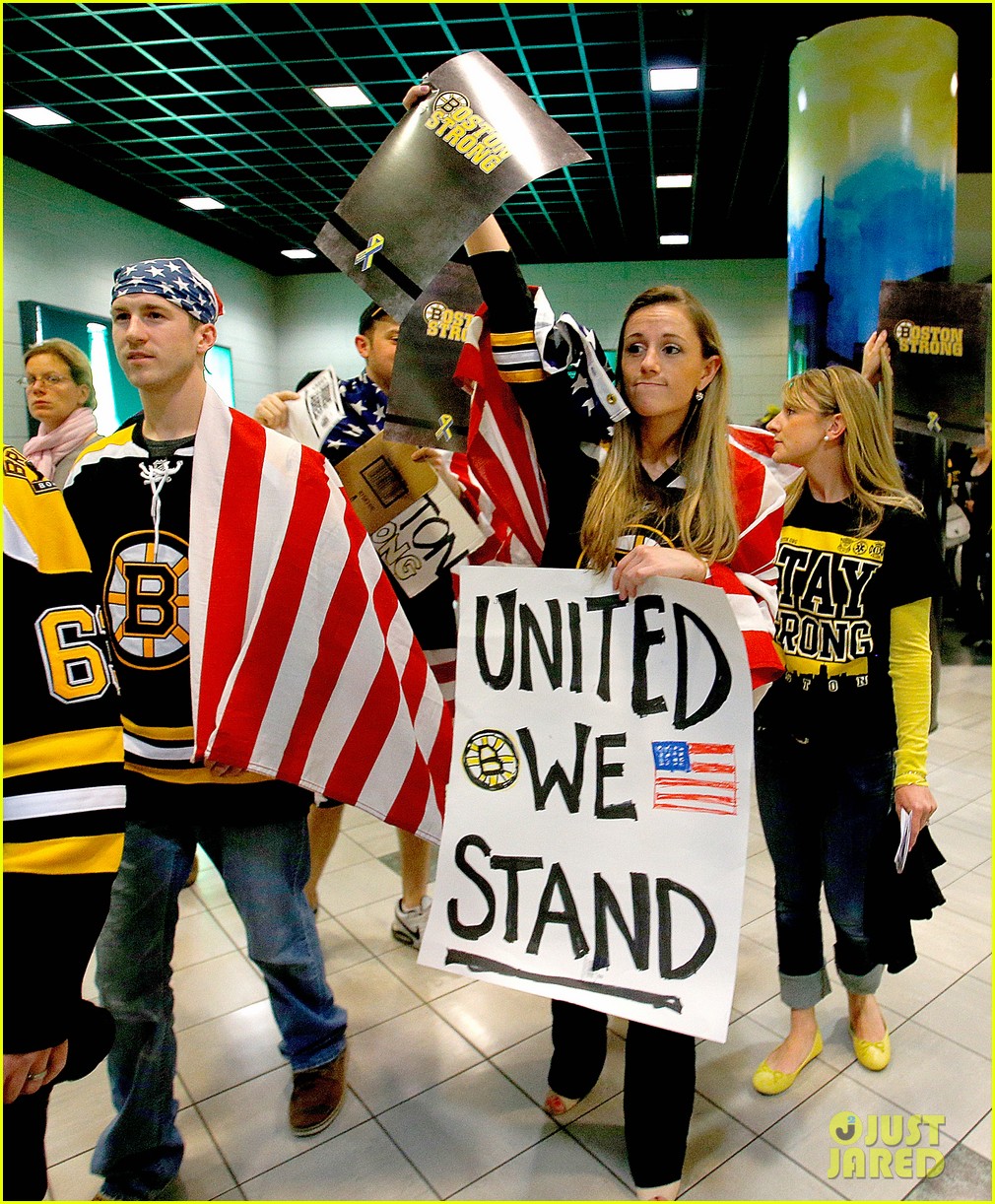 Boston Bruins National Anthem Taken Over by Crowd (Video) Photo