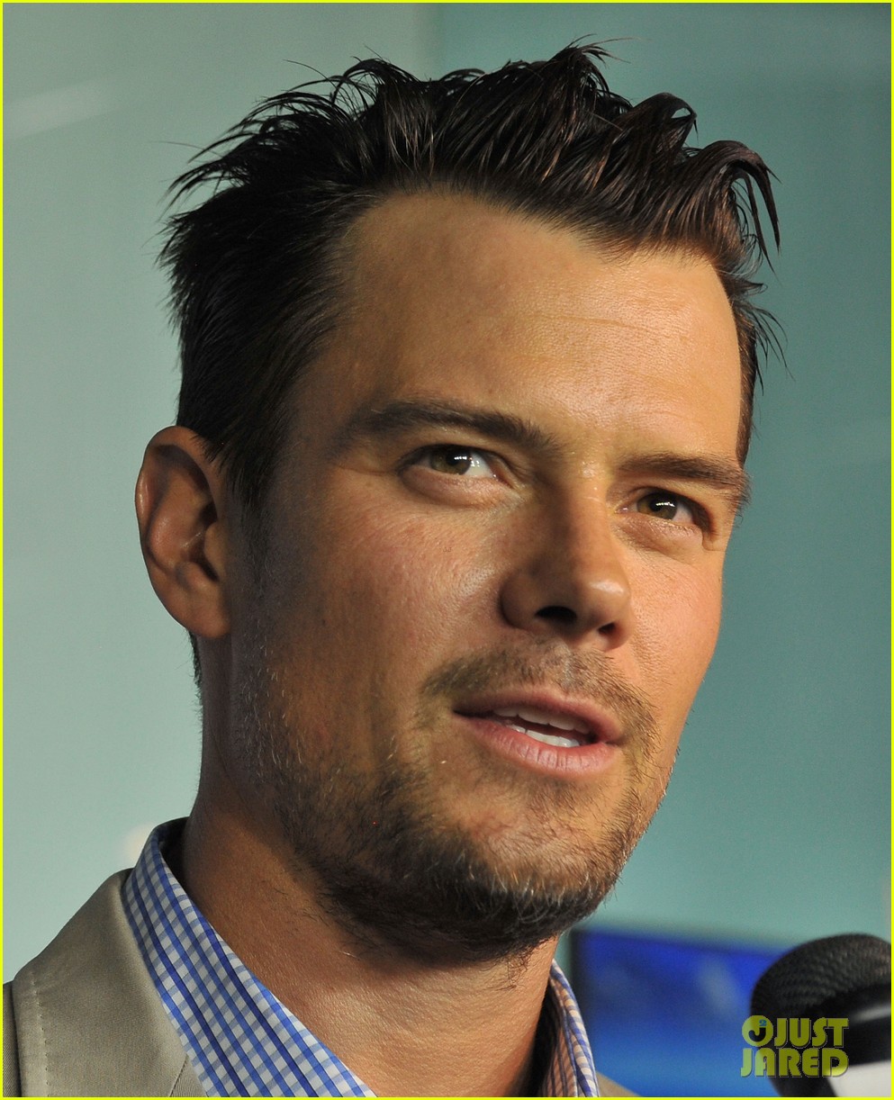 Josh Duhamel Ocean Watch Launch! Photo 2853564 Cara Santana