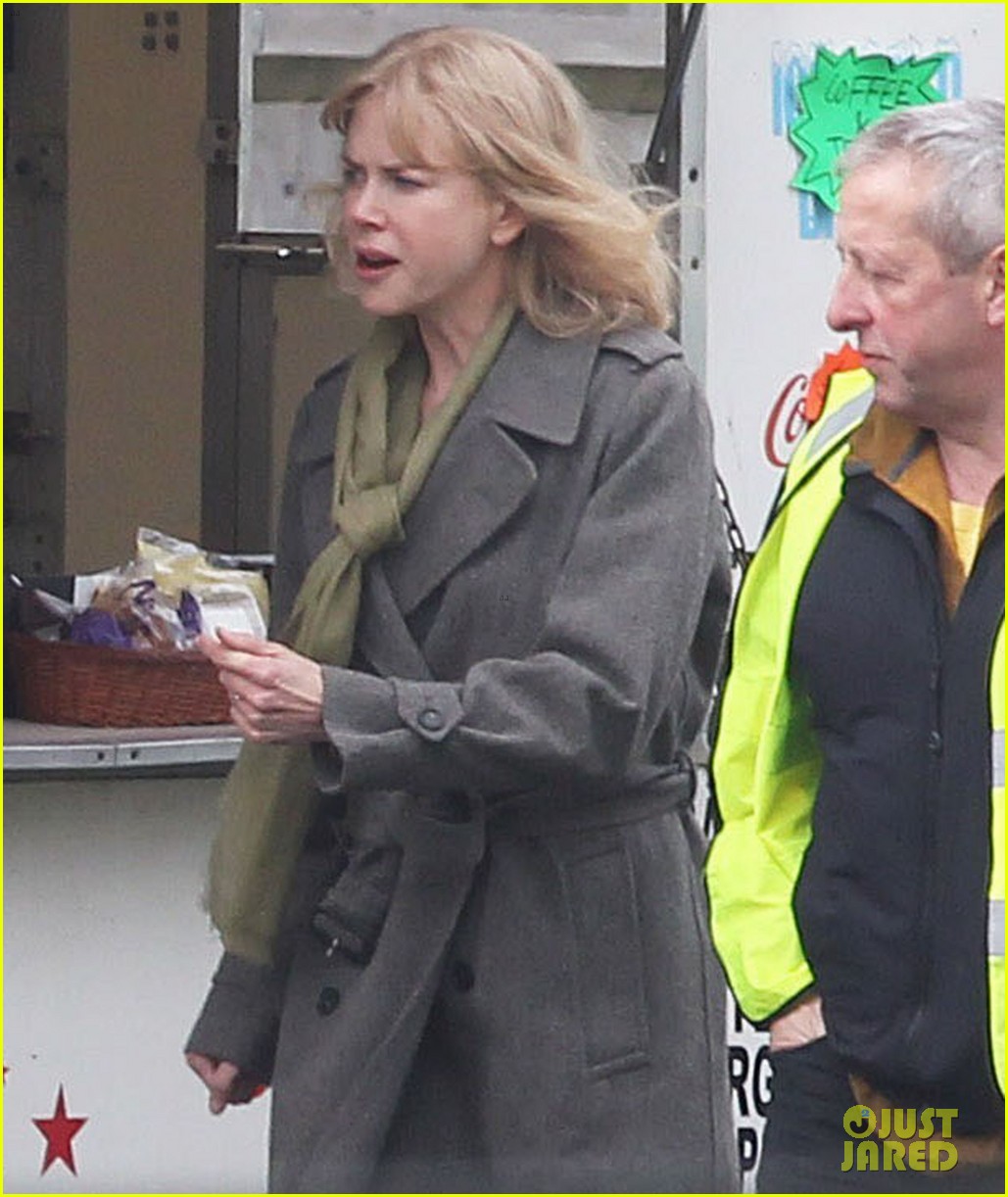 Nicole Kidman: Snack Break 'Before I Go To Sleep': Photo 2849266