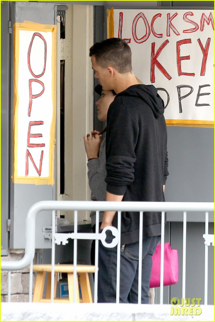 Sophia Bush Slams Dan Fredinburg Wedding Rumors Photo 2862034 Sophia