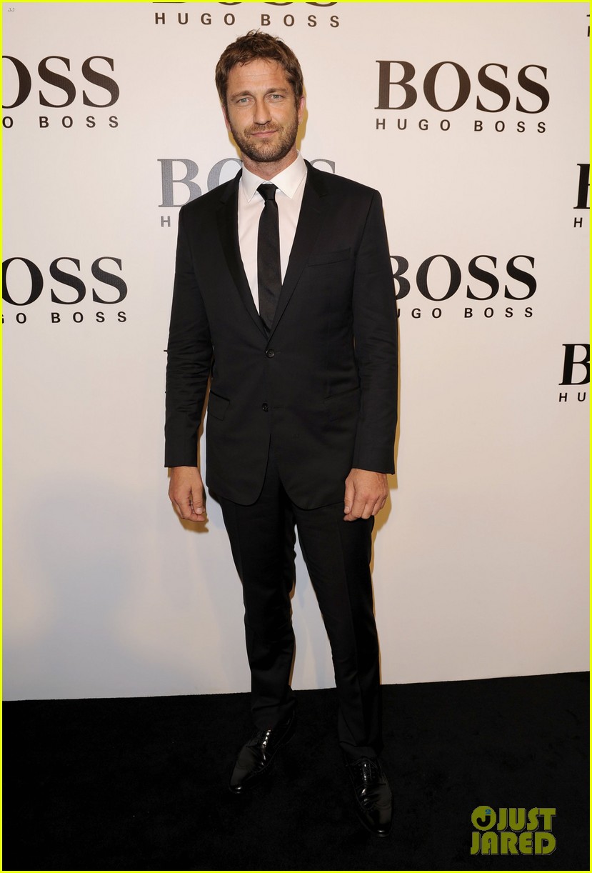 Gerard Butler & Carey Mulligan: Hugo Boss Show in Shanghai!: Photo ...