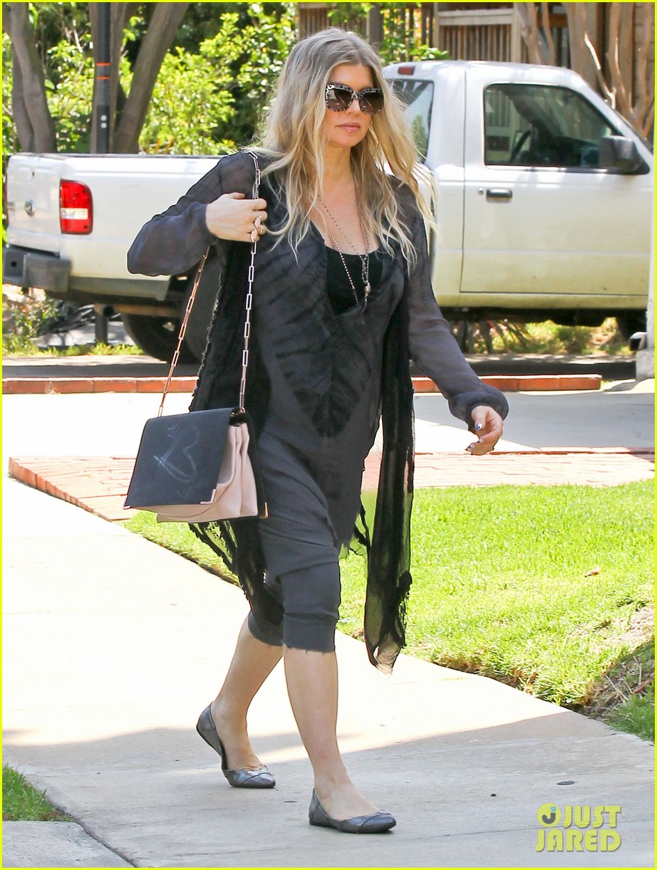 Pregnant Fergie & Josh Duhamel House Hunting! Photo 2881172 Fergie, Josh Duhamel, Pregnant