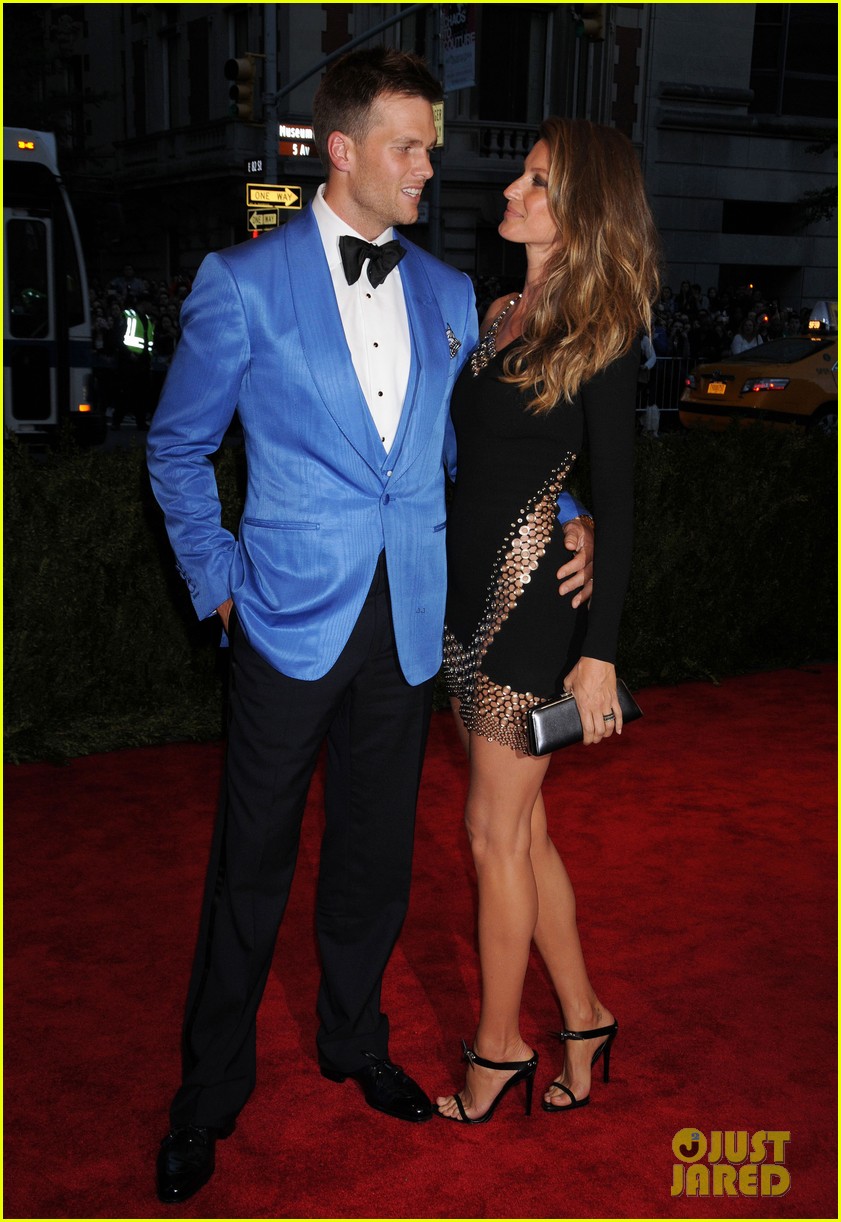 Gisele Bundchen & Tom Brady Met Ball 2013 Red Carpet Photo 2865219