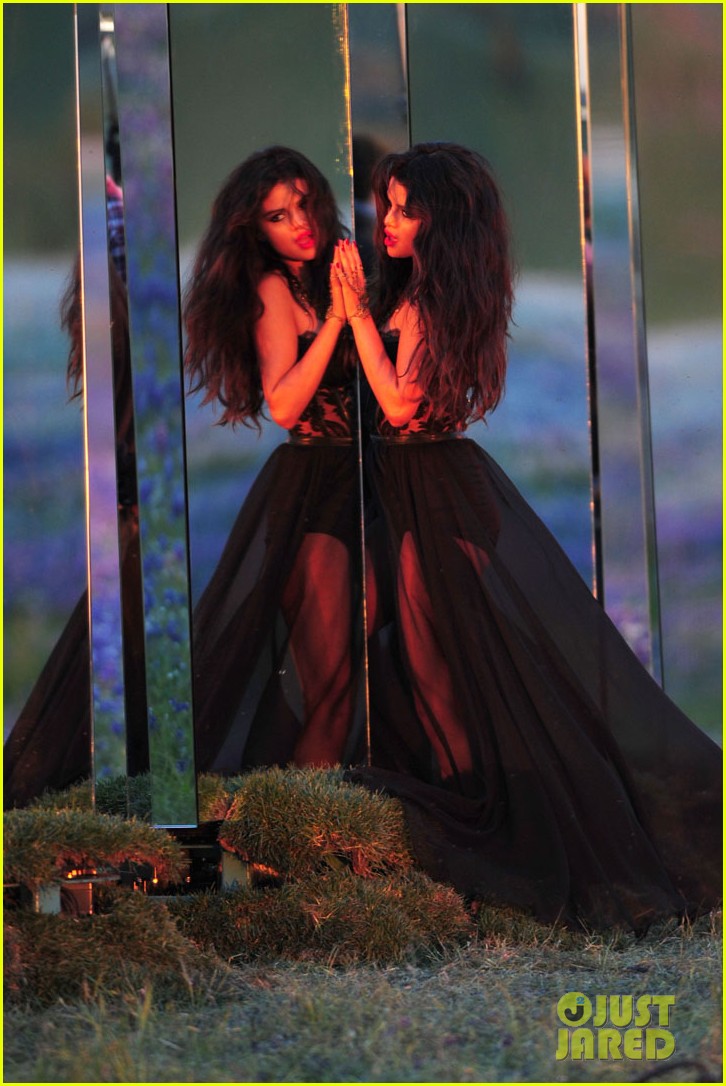 Selena Gomez: 'Come & Get It' Video Shoot Pics!: Photo 2866552 | Selena ...