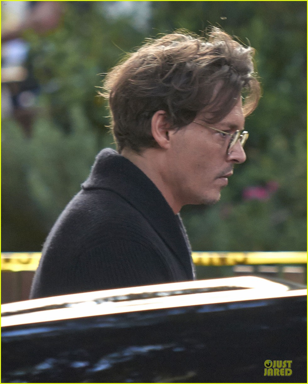 Amber Heard & Johnny Depp Separate East & West Coast Outings! Photo