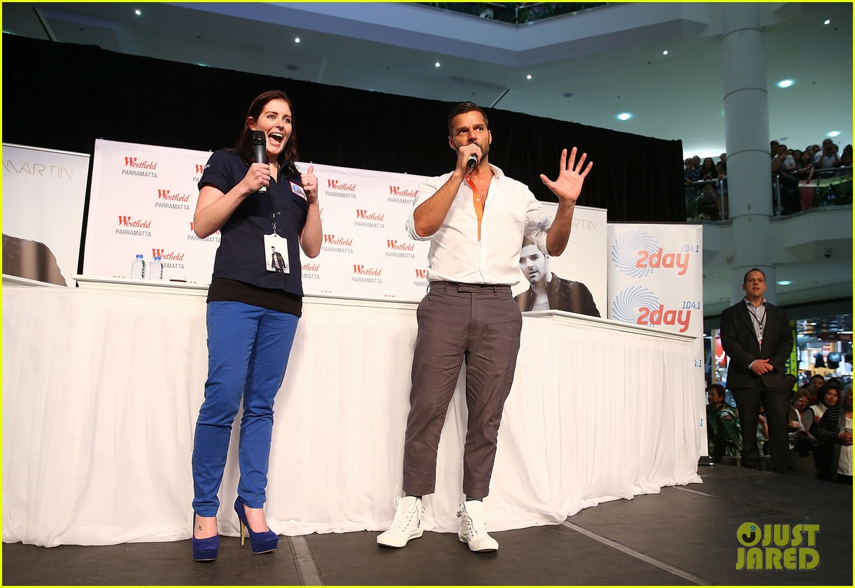 Ricky Martin Meets Fans at Greatest Hits Event in Australia: Photo ...