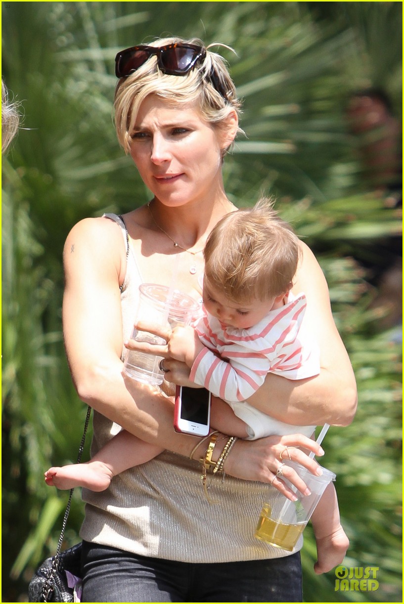 Michelle Rodriguez & Gina Carano 'Fast & Furious 6' Los Angeles