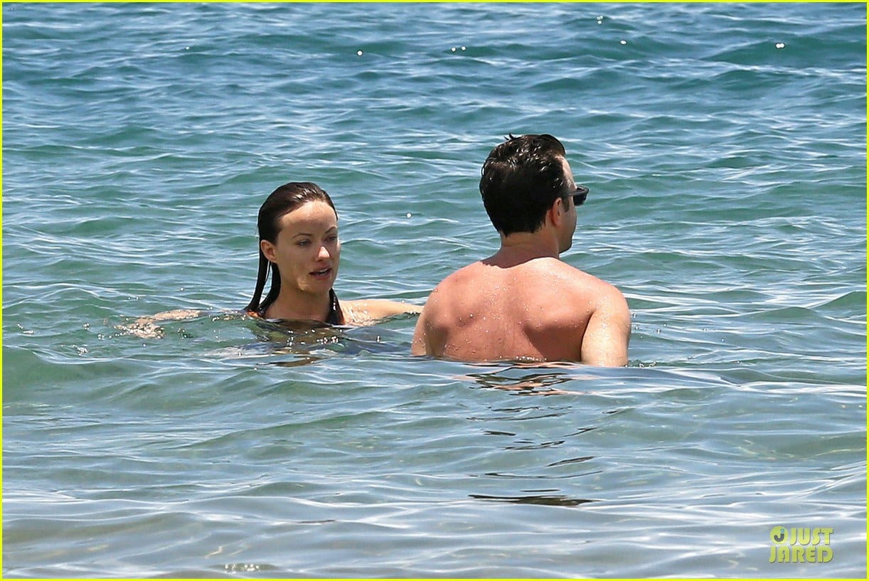 Jason Sudeikis Shirtless