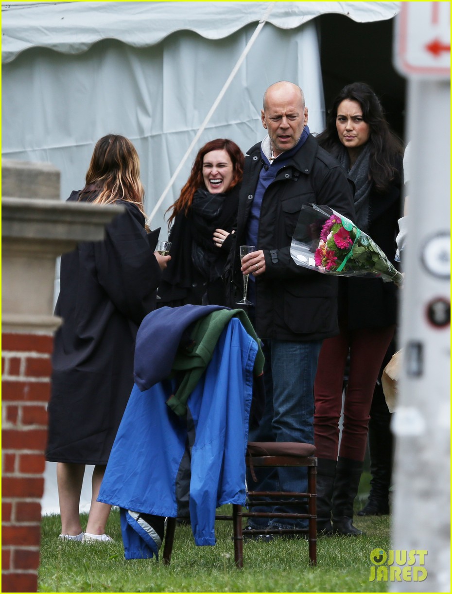 Bruce & Rumer Willis Scout's College Graduation! Photo 2878775